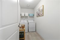 13717 NE 5TH Way, Vancouver, WA 98684