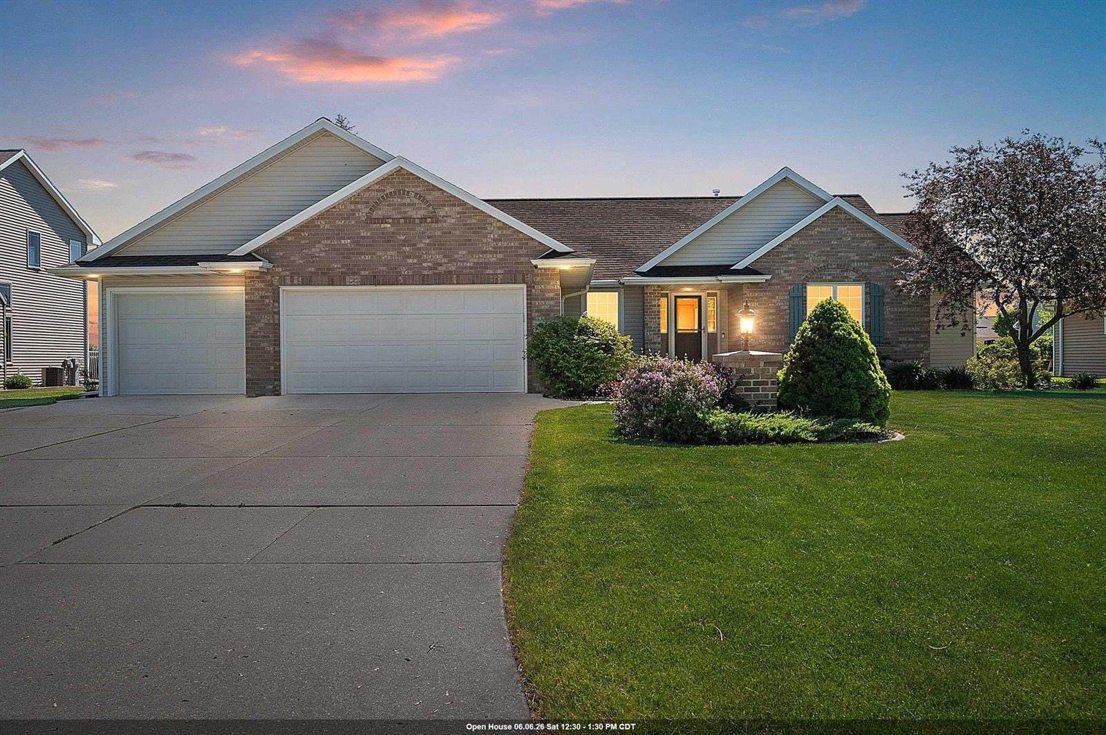 2133 Wheat Way, Green Bay, WI 54311