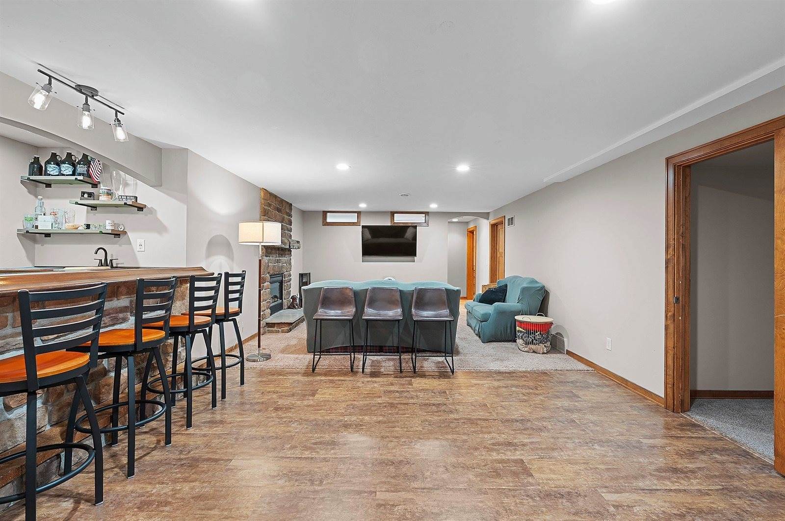 2133 Wheat Way, Green Bay, WI 54311