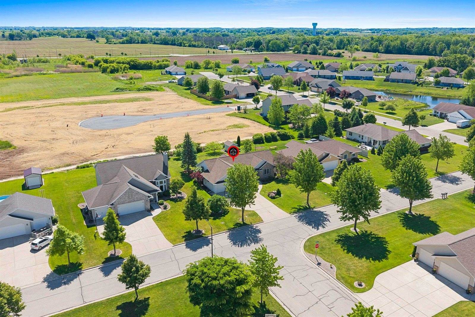2133 Wheat Way, Green Bay, WI 54311