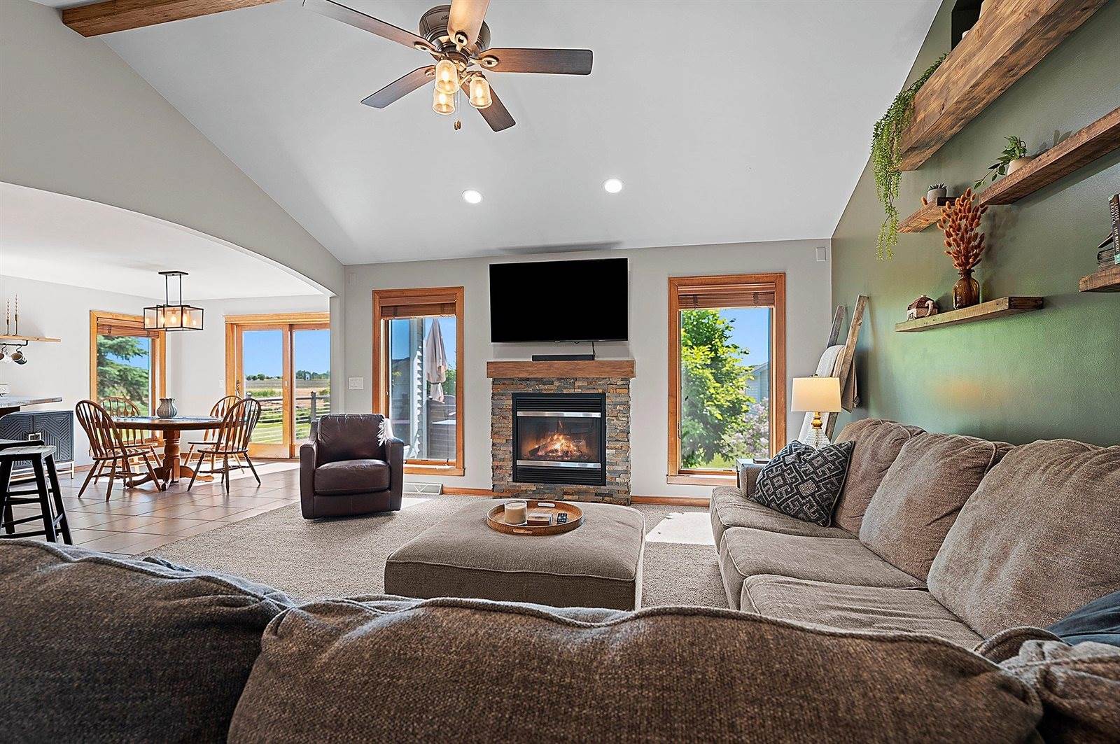 2133 Wheat Way, Green Bay, WI 54311
