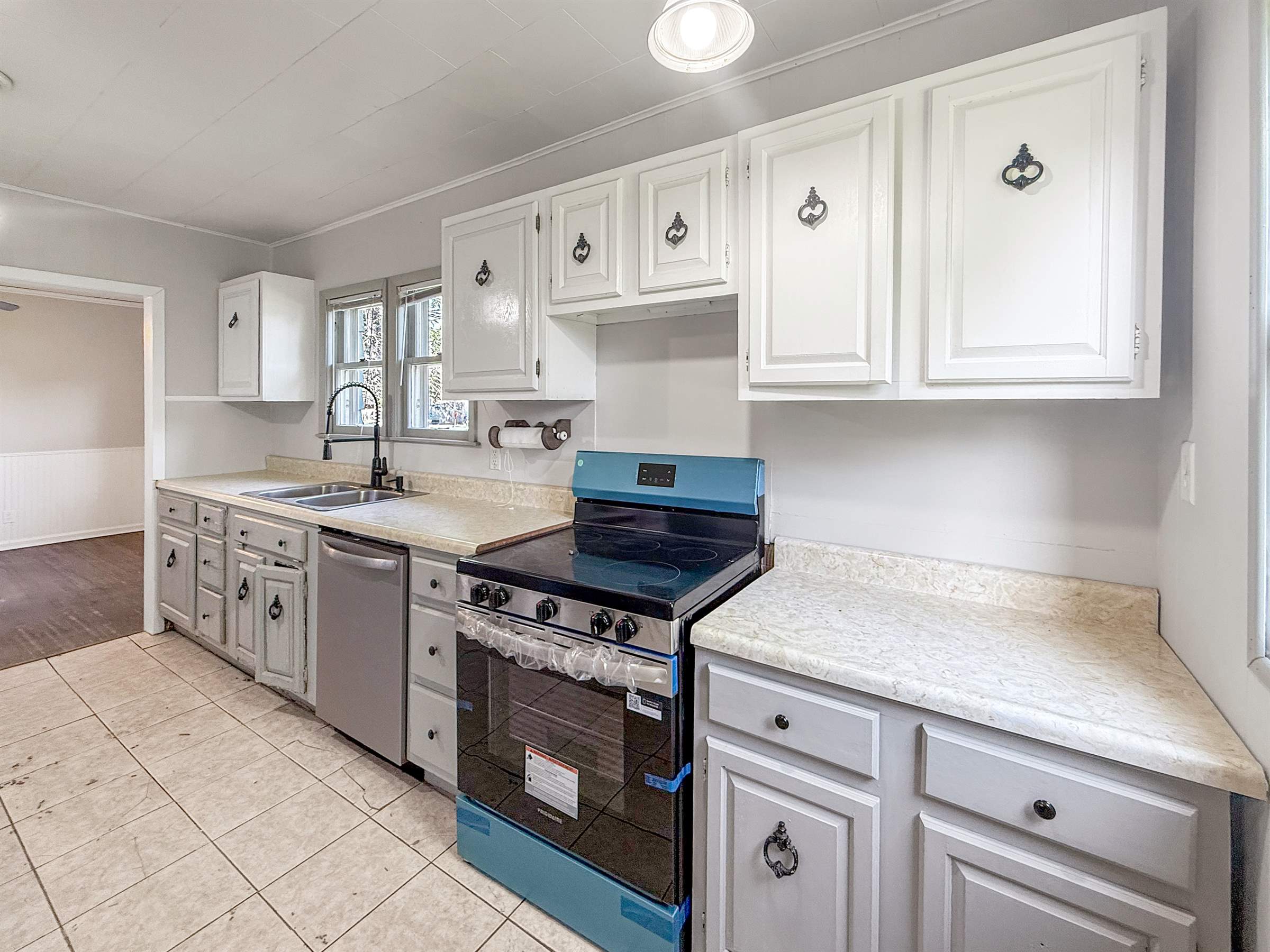 2908 College Ave, Terre Haute, IN 47803