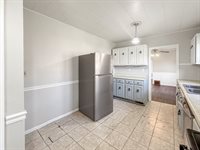2908 College Ave, Terre Haute, IN 47803