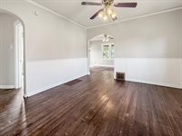 2908 College Ave, Terre Haute, IN 47803