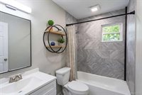 26 Inwood Road, Port Washington, NY 11050