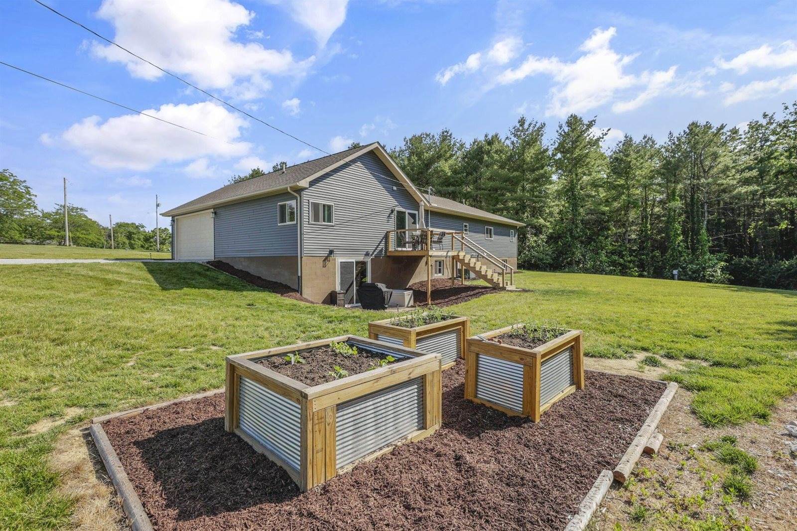 5312 Cincinnati Zanesville Road NE, Lancaster, OH 43130