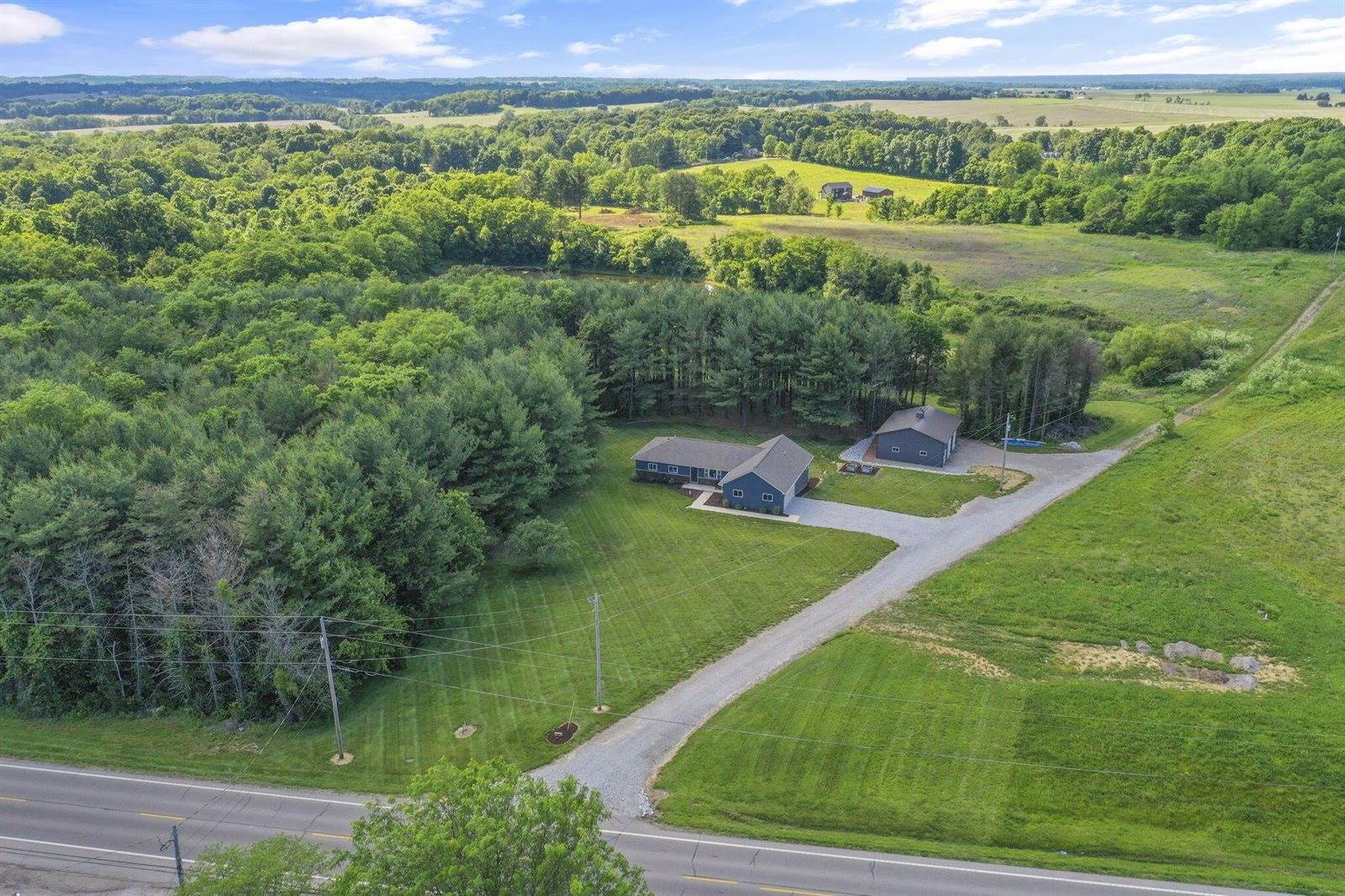 5312 Cincinnati Zanesville Road NE, Lancaster, OH 43130
