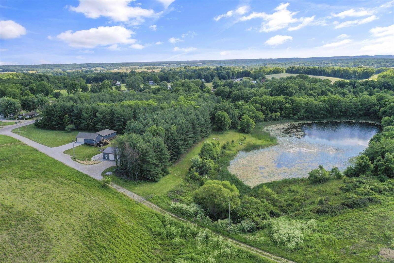 5312 Cincinnati Zanesville Road NE, Lancaster, OH 43130
