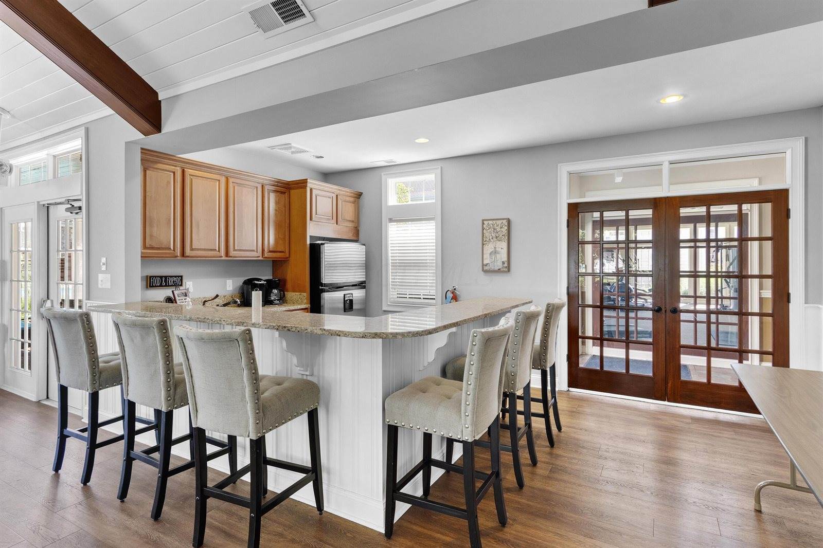 3834 Rennes Drive, Columbus, OH 43221