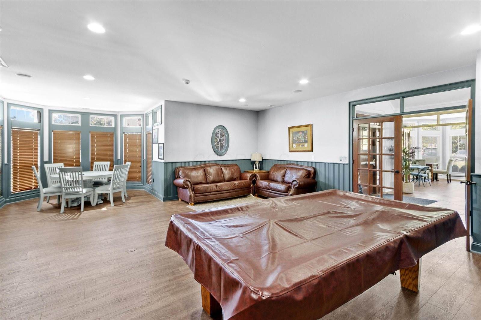 3834 Rennes Drive, Columbus, OH 43221