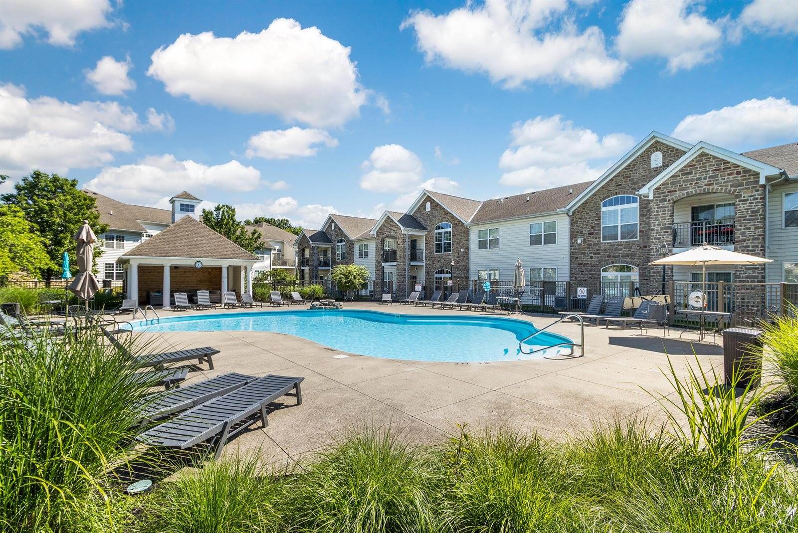 3834 Rennes Drive, Columbus, OH 43221