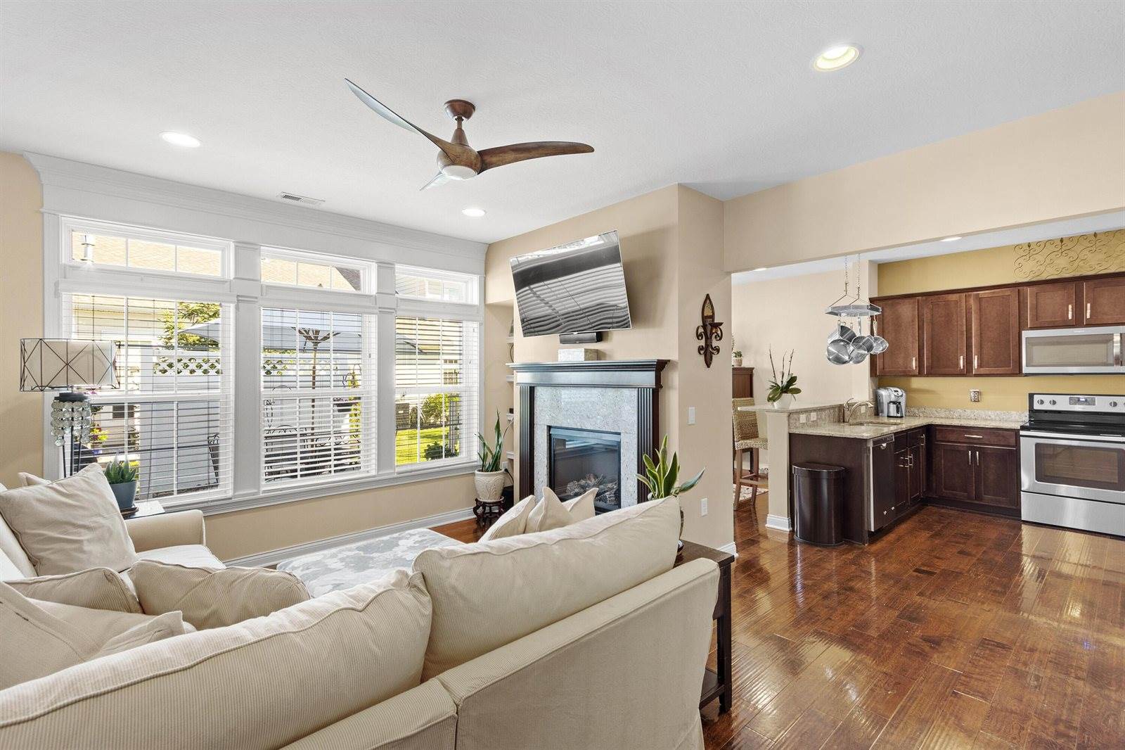 3834 Rennes Drive, Columbus, OH 43221