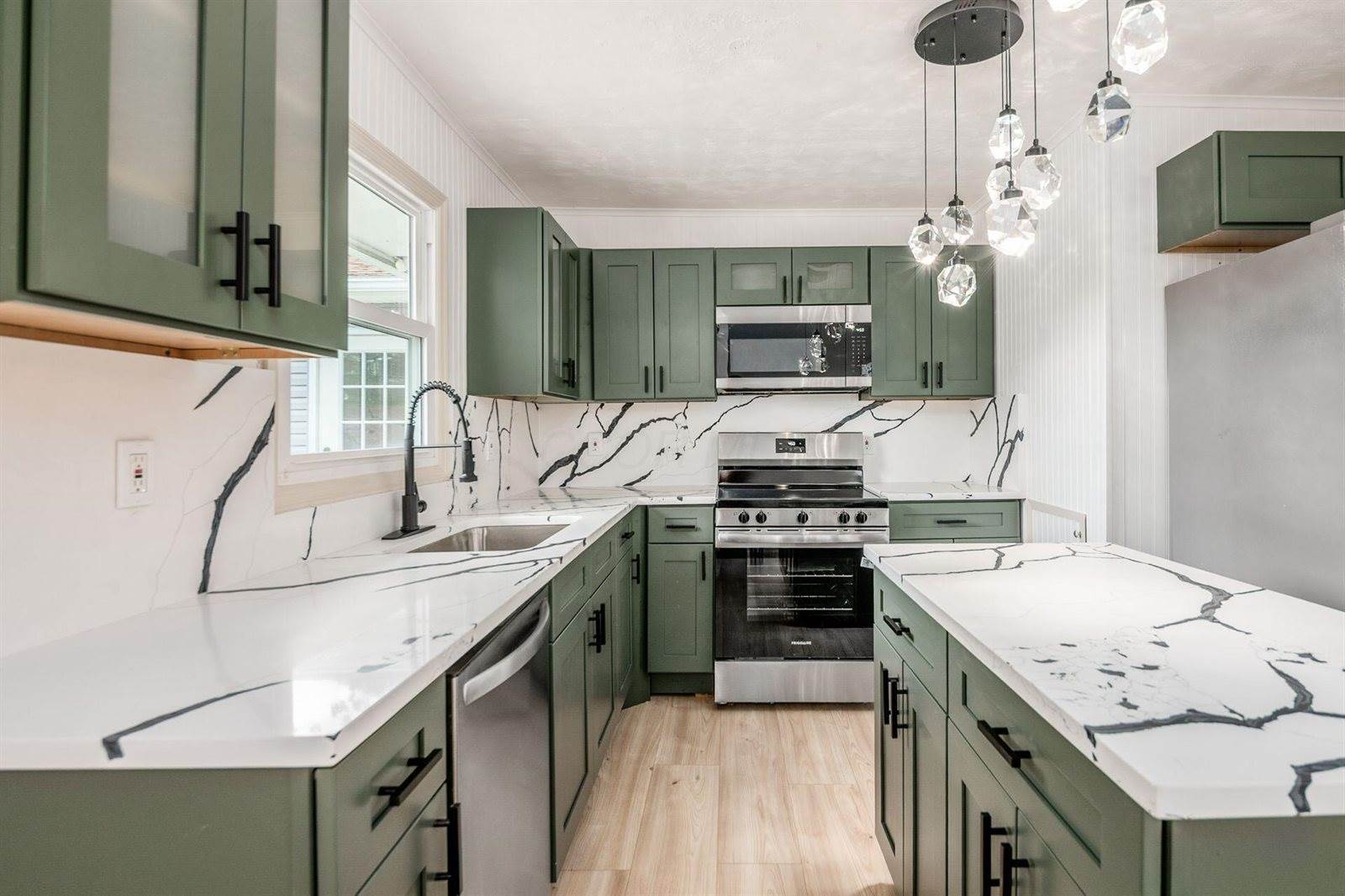 4271 Packard Drive, Hilliard, OH 43026