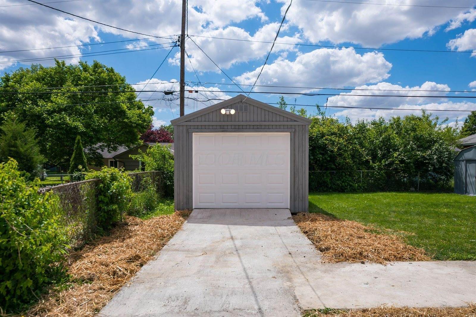 4271 Packard Drive, Hilliard, OH 43026