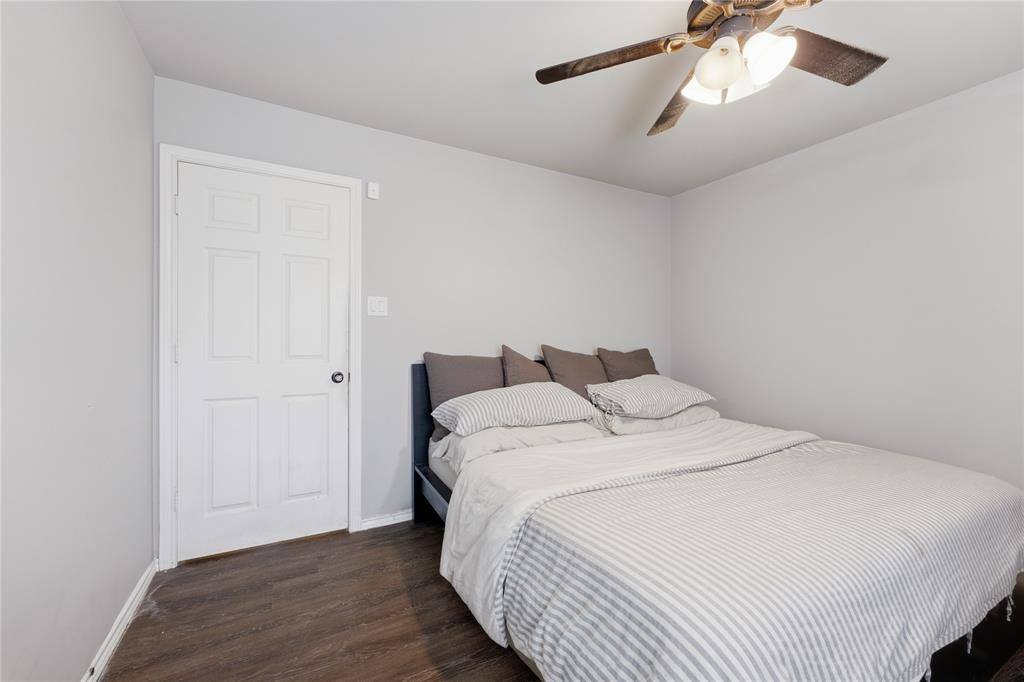 904 Overlook Drive, Midlothian, TX 76065