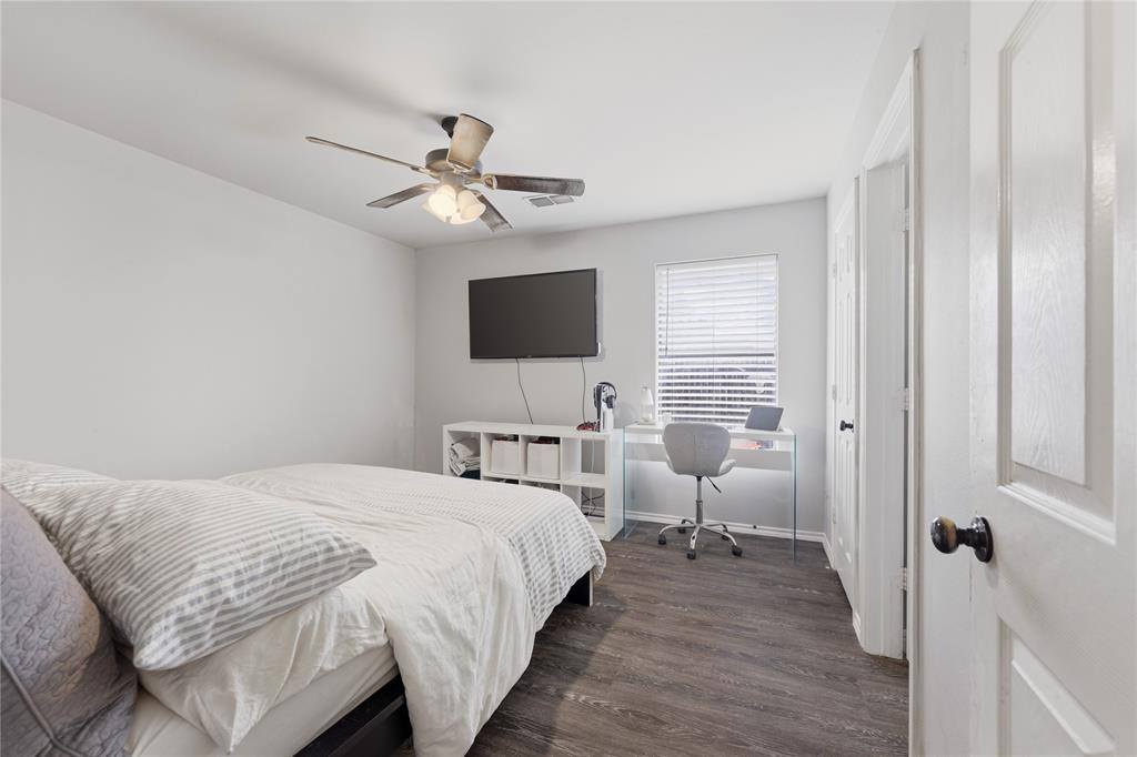 904 Overlook Drive, Midlothian, TX 76065