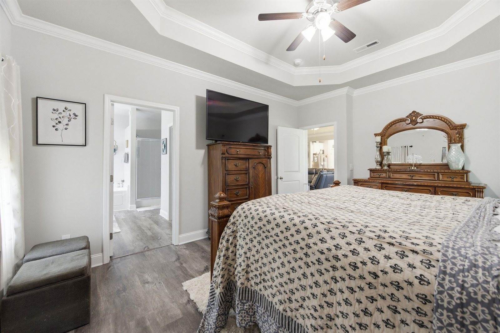 1828 Magnolia Ln, Cullman, AL 35055