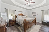 1828 Magnolia Ln, Cullman, AL 35055