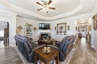 1828 Magnolia Ln, Cullman, AL 35055