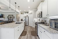 1828 Magnolia Ln, Cullman, AL 35055