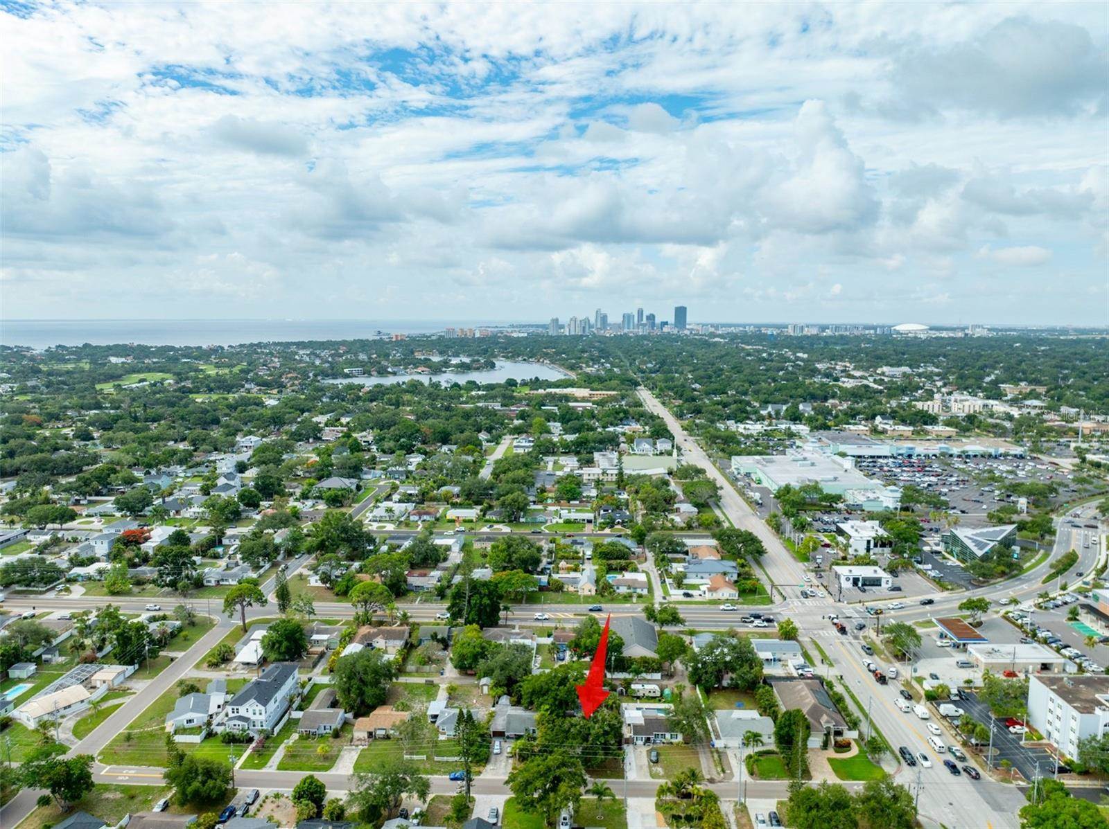 130 41ST Avenue NE, Saint Petersburg, FL 33703