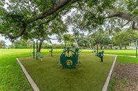 130 41ST Avenue NE, Saint Petersburg, FL 33703