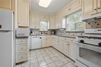 168 Latham Road, Mineola, NY 11501