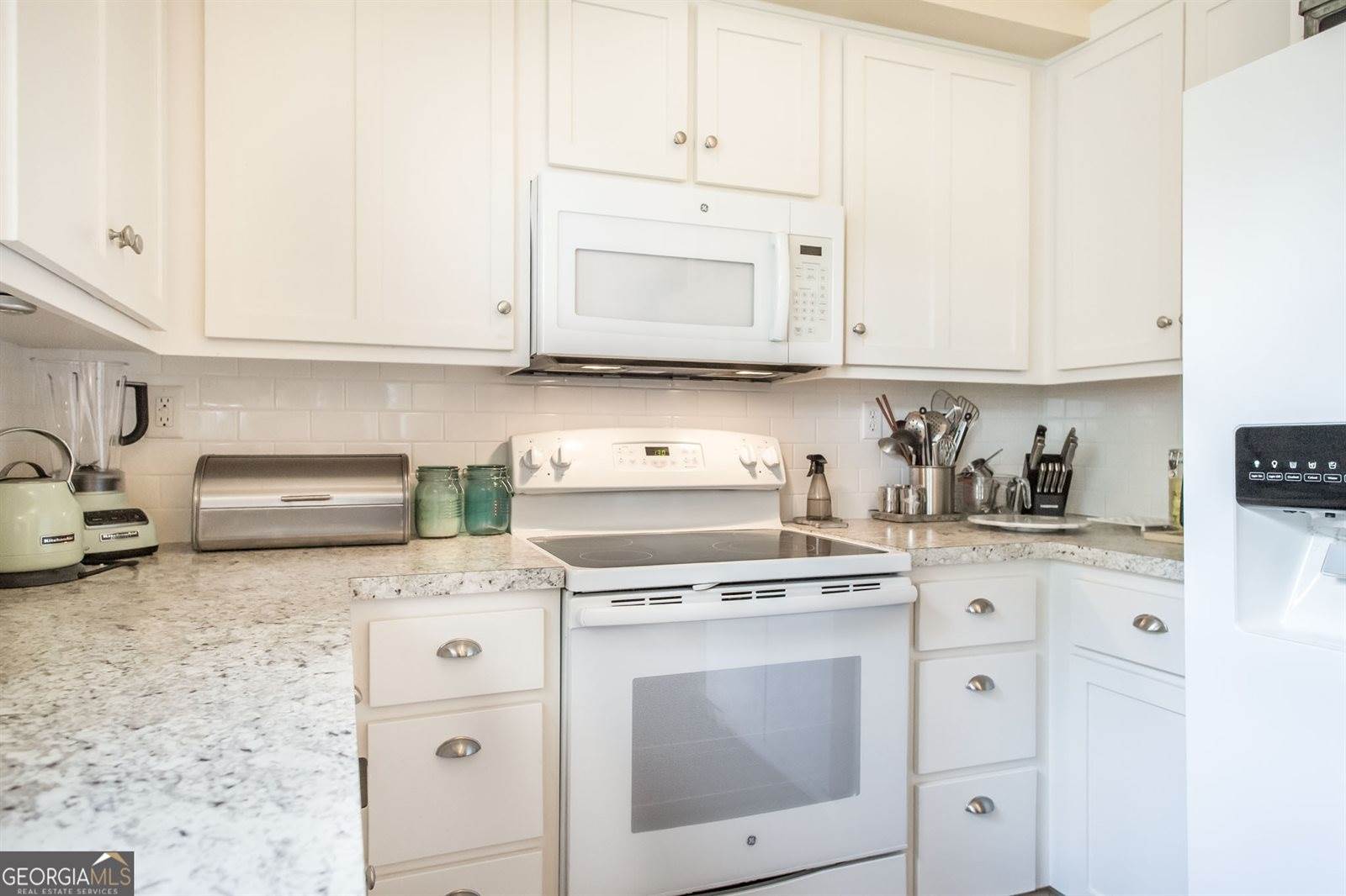 5860 East Main Street, Patterson, GA 31557