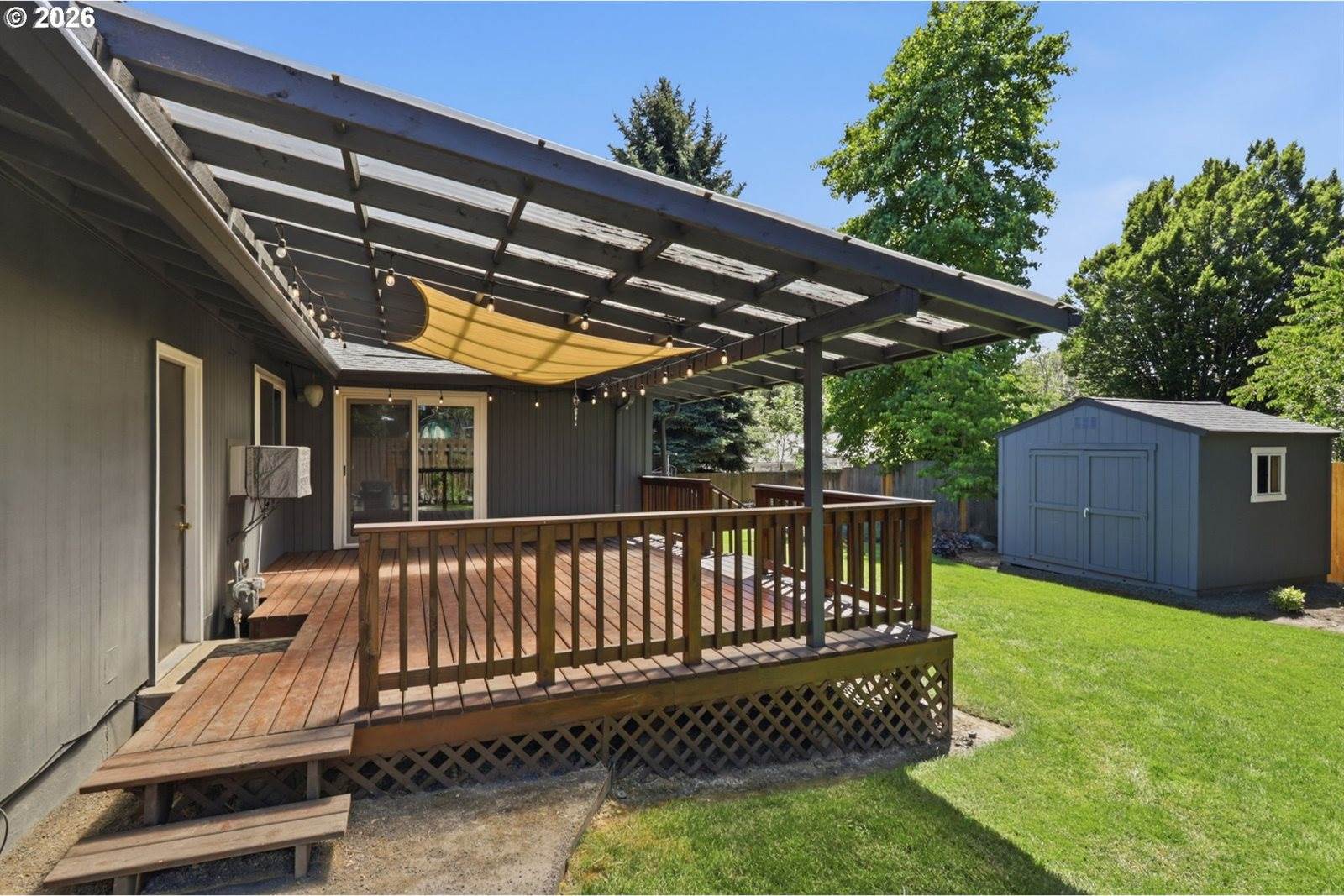 19654 SW Murphy St, Beaverton, OR 97078