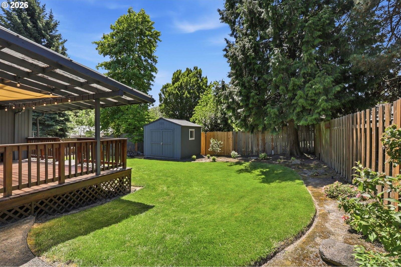 19654 SW Murphy St, Beaverton, OR 97078