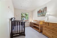 19654 SW Murphy St, Beaverton, OR 97078