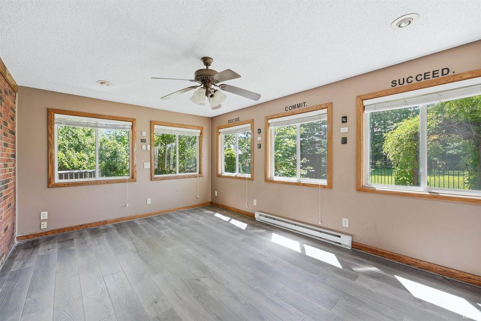 11201 S County Road 700 E, Selma, IN 47383