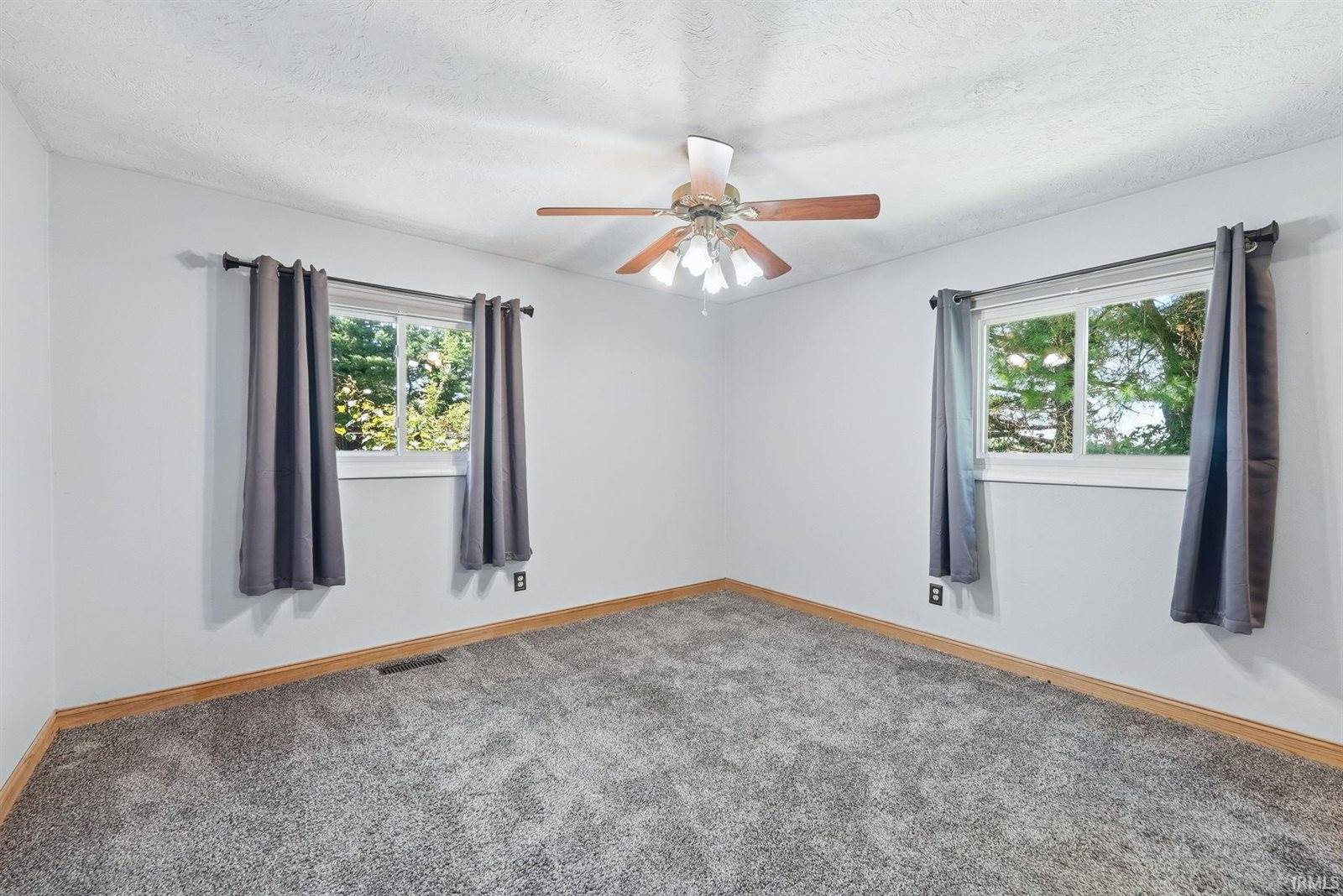 11201 S County Road 700 E, Selma, IN 47383