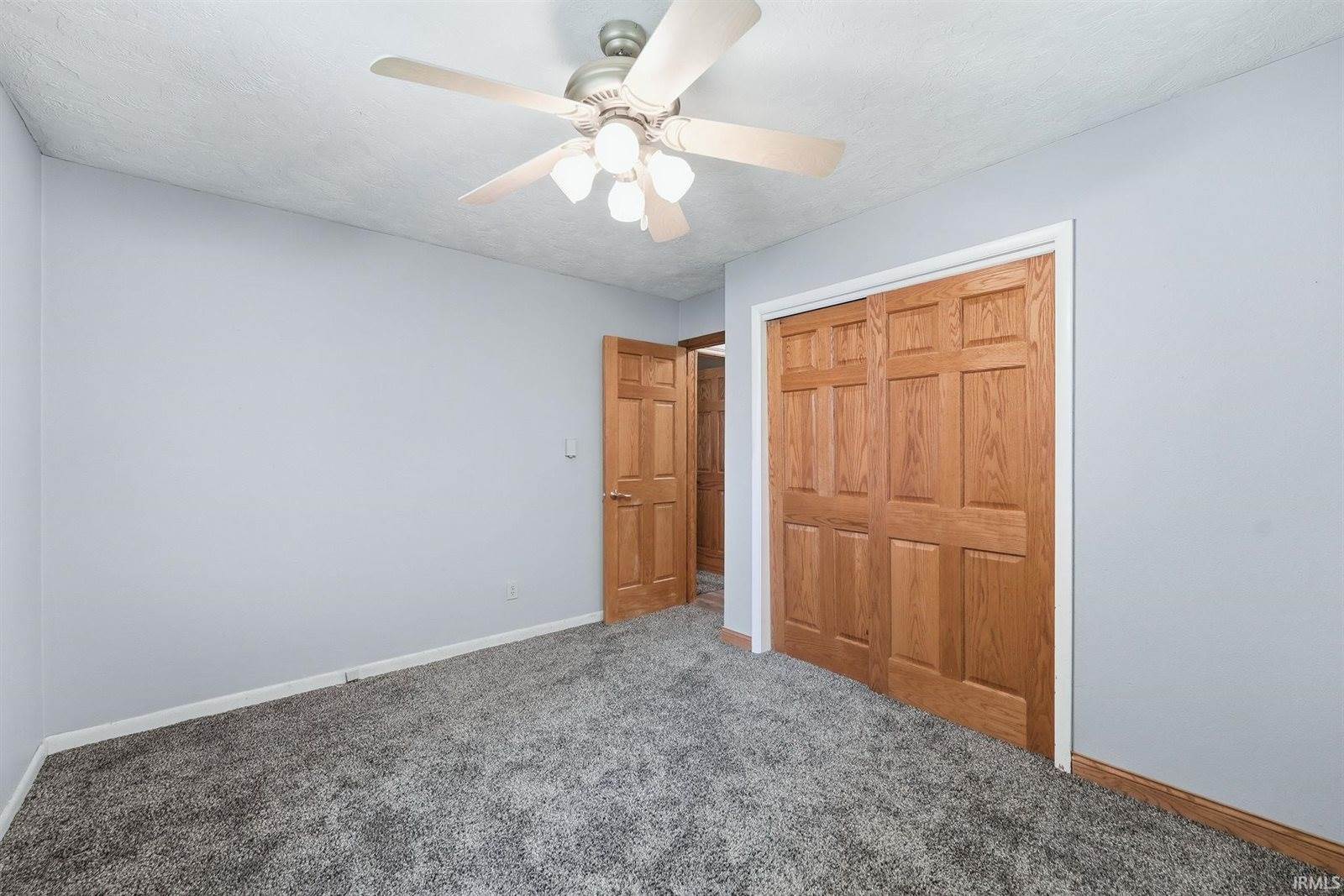 11201 S County Road 700 E, Selma, IN 47383