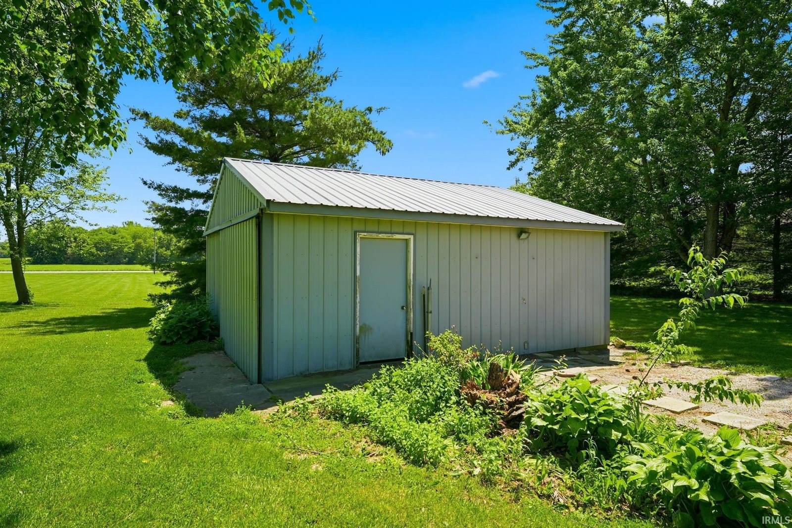 11201 S County Road 700 E, Selma, IN 47383
