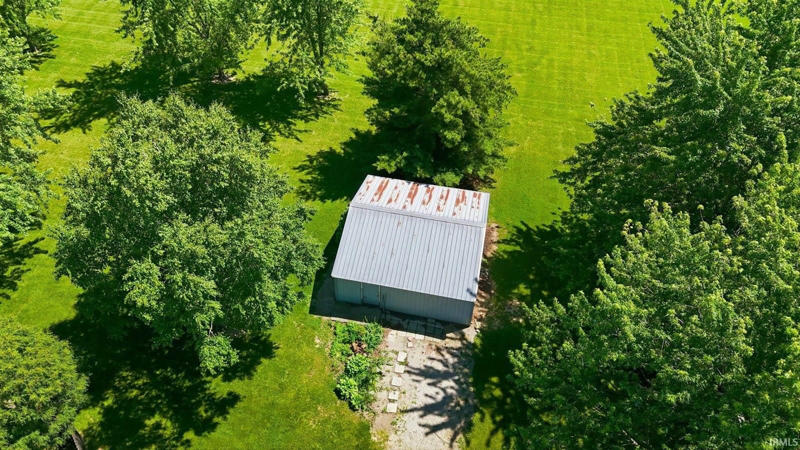 11201 S County Road 700 E, Selma, IN 47383