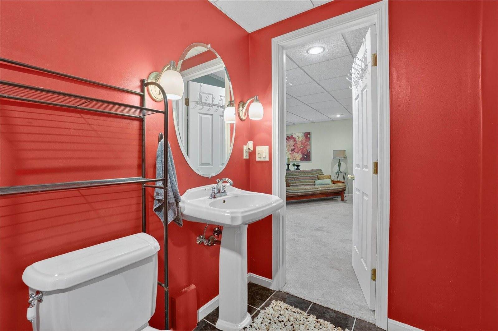 2508 Windbreak Lane, Lansing, MI 48910