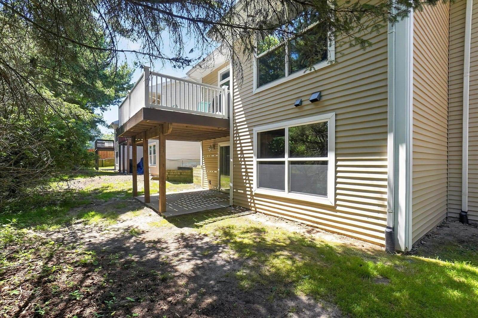 2508 Windbreak Lane, Lansing, MI 48910