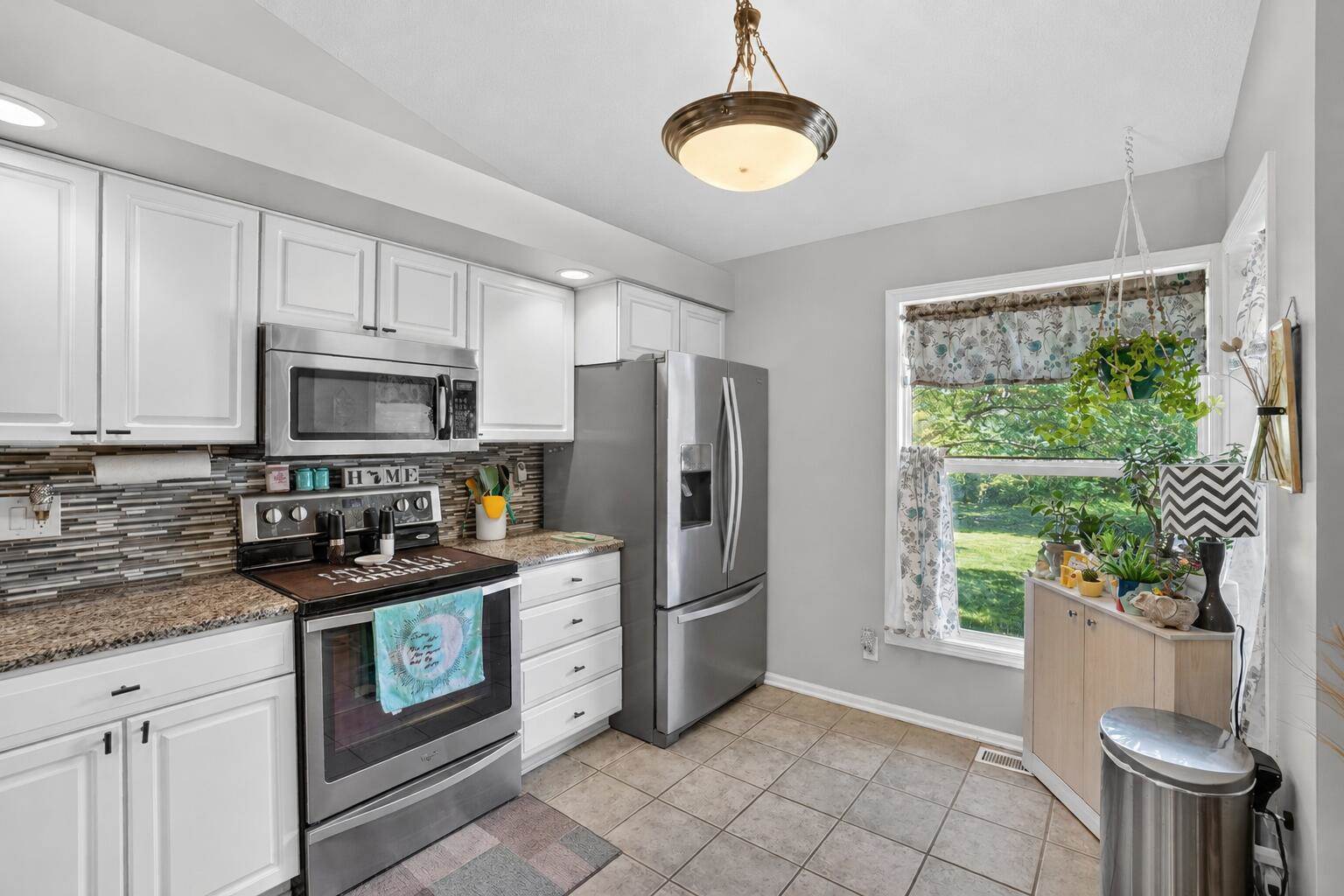 2508 Windbreak Lane, Lansing, MI 48910
