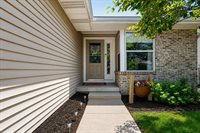2508 Windbreak Lane, Lansing, MI 48910