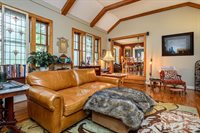 832 4th Avenue West, Hendersonville, NC 28739