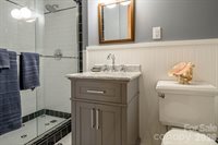 832 4th Avenue West, Hendersonville, NC 28739
