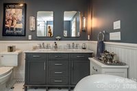 832 4th Avenue West, Hendersonville, NC 28739