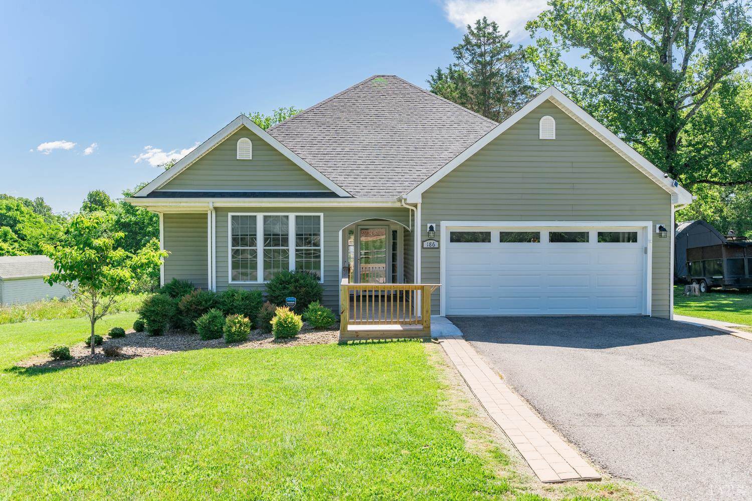 186 Schothum Street, Lynchburg, VA 24502