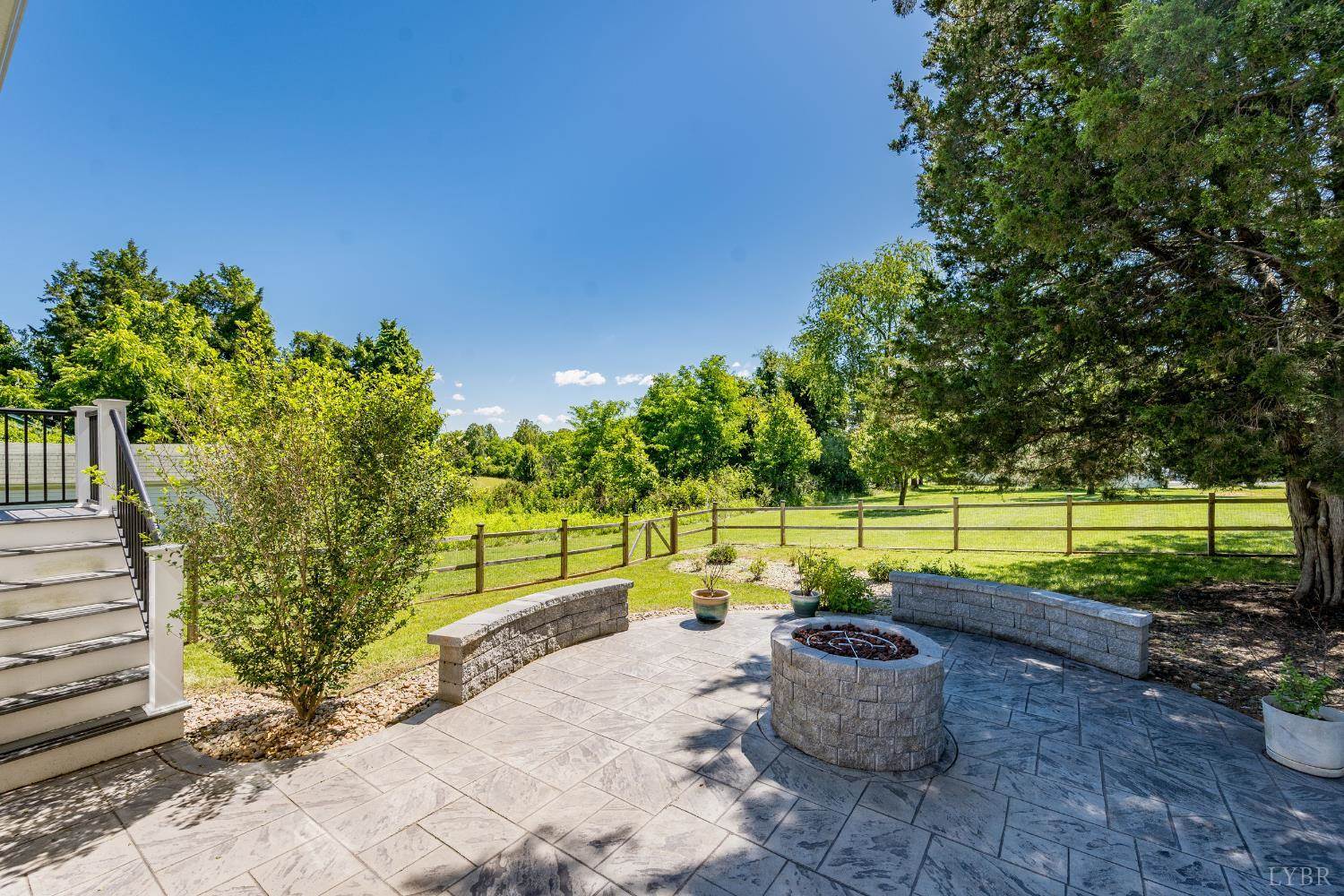 186 Schothum Street, Lynchburg, VA 24502