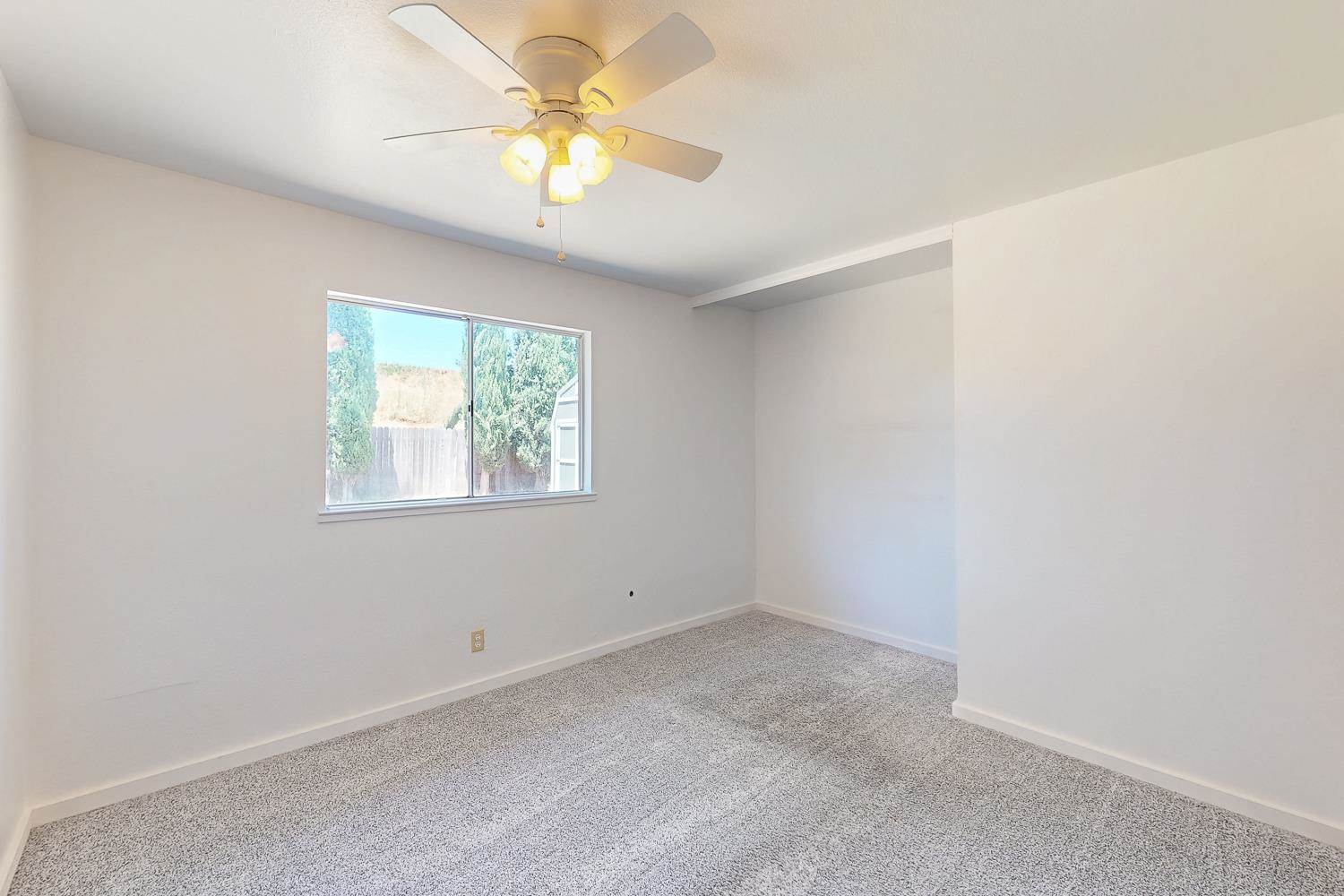 1387 Lisa Way, Marysville, CA 95901