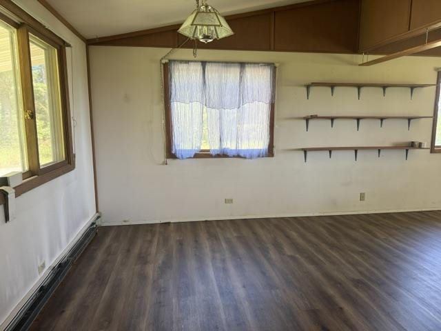 W13940 Beechnut Avenue, Hancock, WI 54943