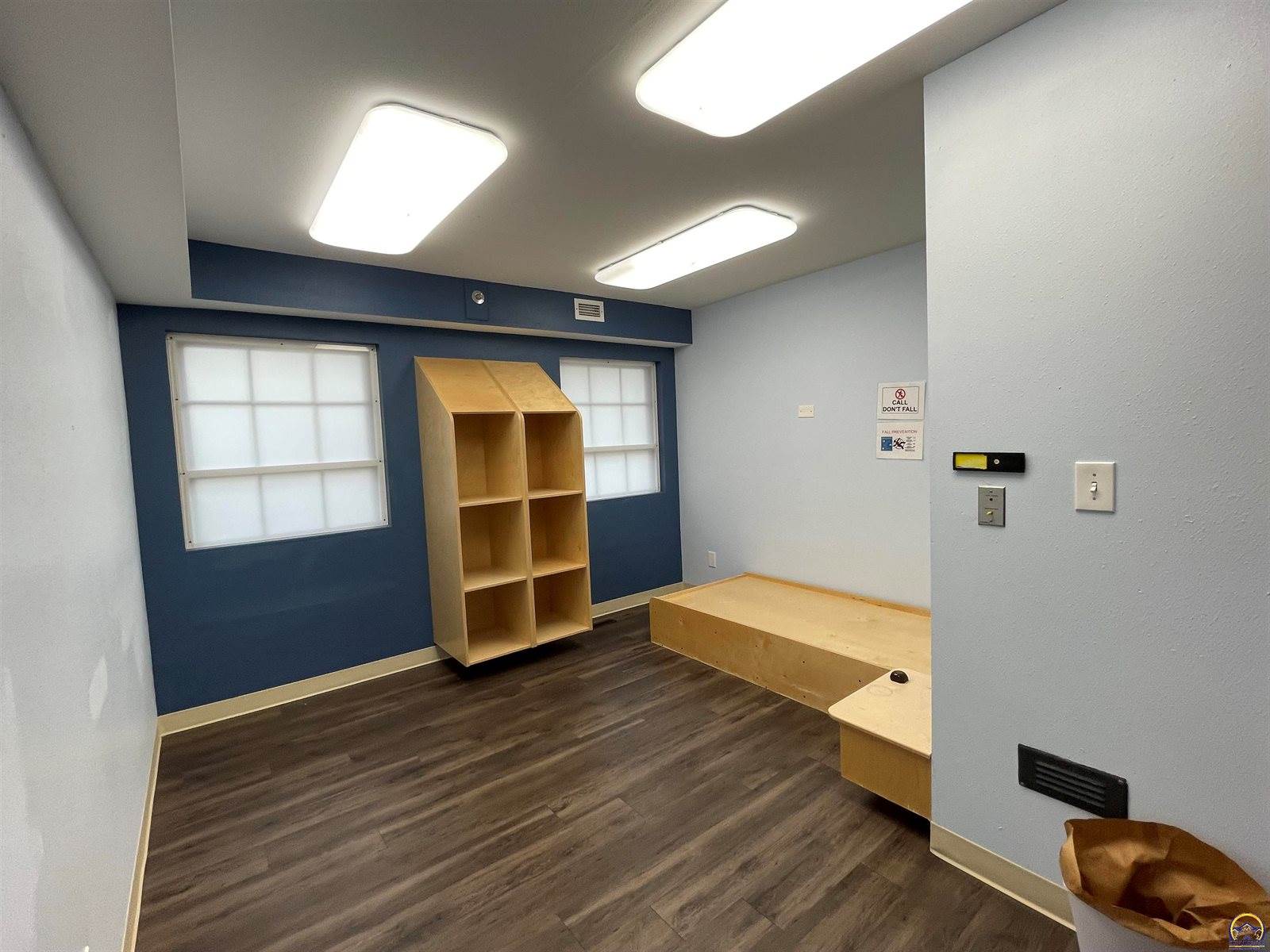 1334 SW Buchanan ST, Topeka, KS 66604
