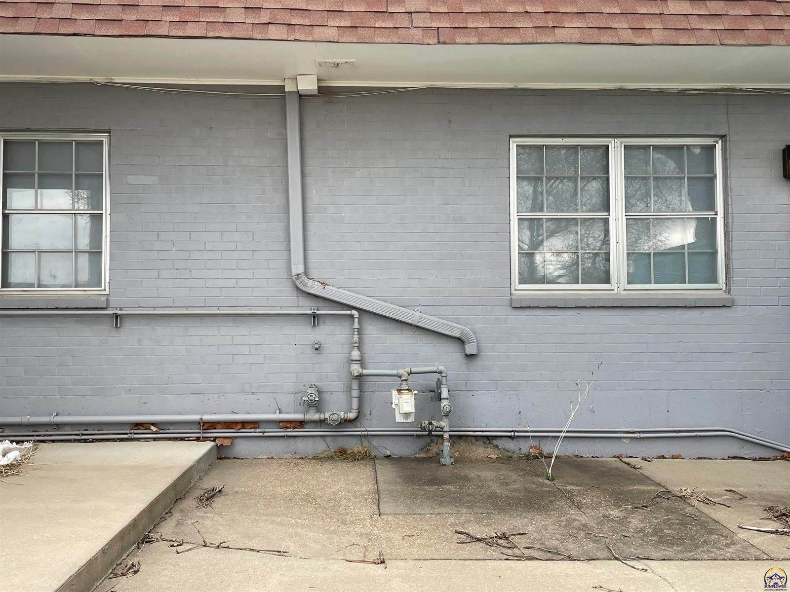 1334 SW Buchanan ST, Topeka, KS 66604