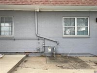 1334 SW Buchanan ST, Topeka, KS 66604